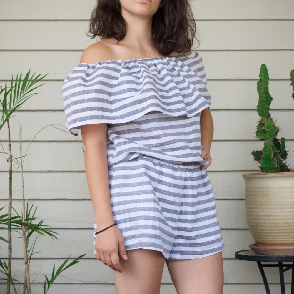 Buddy Basics Romper - Grey Striped - L
